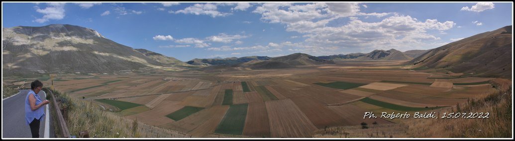 0_Pan_Castelluccio.jpg.18fc00422ba6fa5ab682b7c83b734b4c.jpg